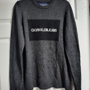 Calvin Klein Jeans Men's Grey Sweater Size L